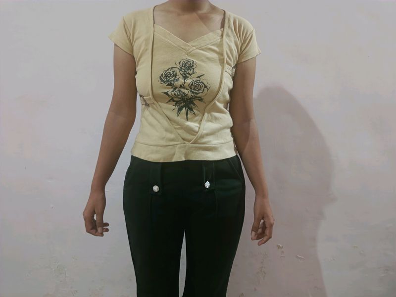 New Rose Pattern Tshirt For Everyday Wear