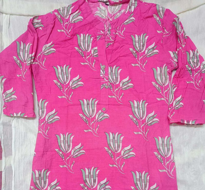 Pink Floral Print Kurta