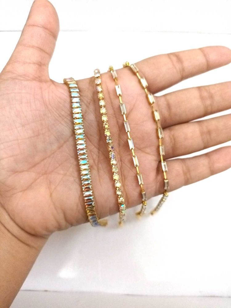 Set of 4 Rhinestone Bracelets 😍