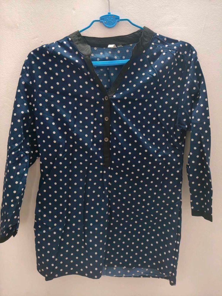 Polka Dot Top (no damage)