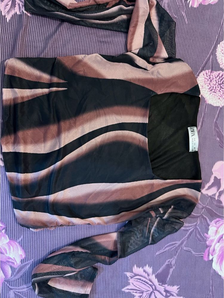 Zara Printed Mesh Top