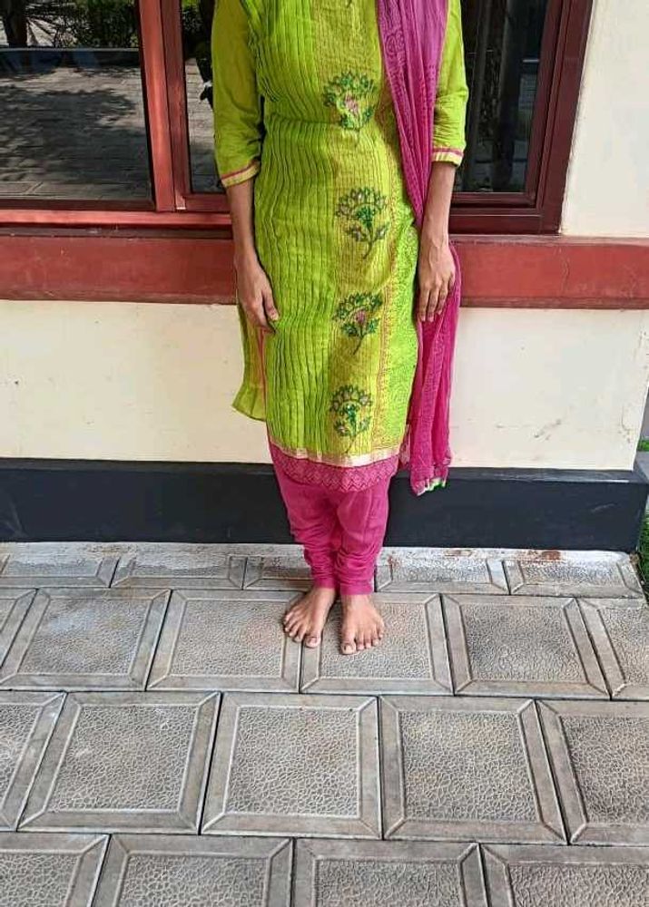 Green &amp; Pink Kurta Set