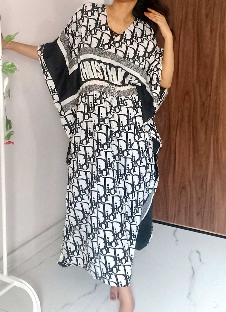 ClAssy &#34;CHRISTIAN DIOR&#34; Prints KAFTAN