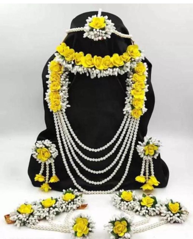 Haldi Flower Jewellery Set