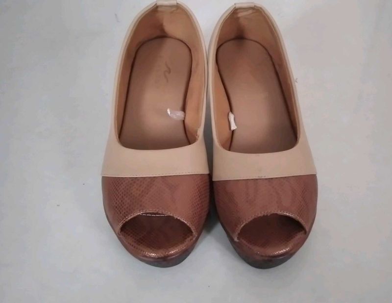 Fancy Wedges For Women