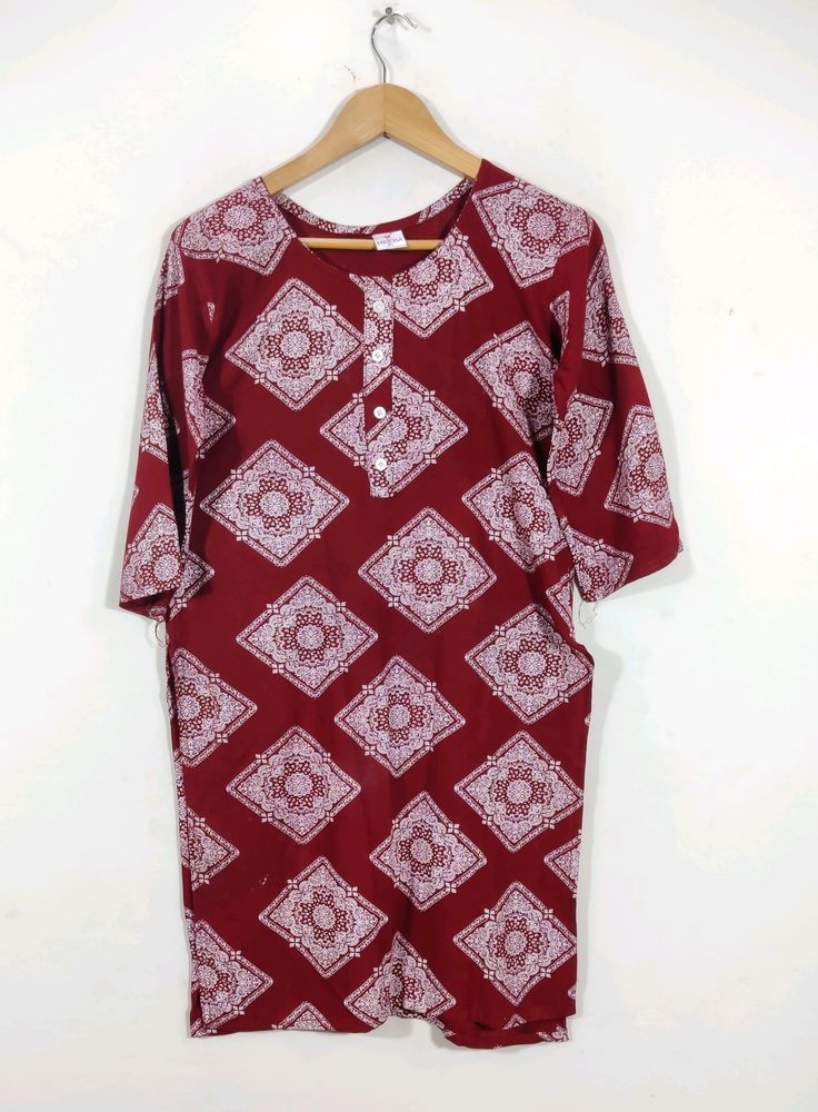 Heera Round Neck With 3/4th Sleeves Kurta (Women&#39;s