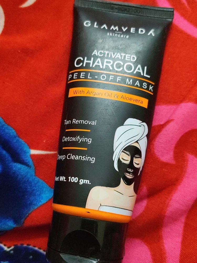 Glamveda Charcoal Peel-Off Mask