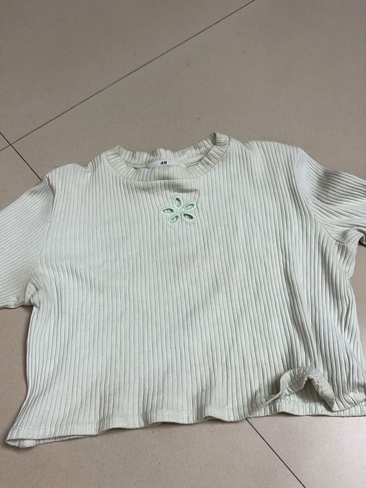 Cute Green Ribbed Top