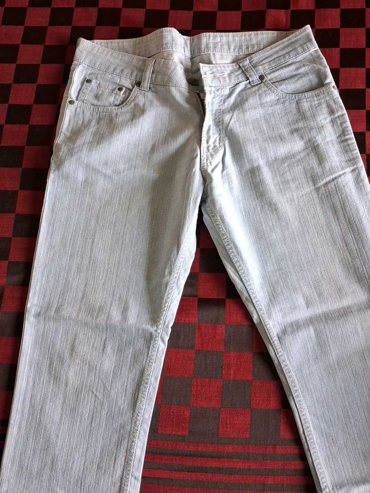 Light Wash Denim Jeans