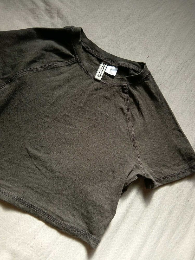 Grey Cropped Baby Tee