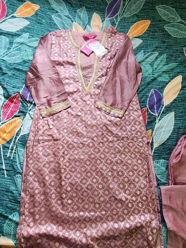 Elegant Kurta Set