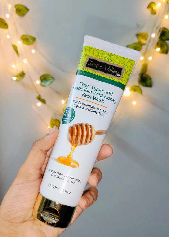 Indus Valley Depigmentation Face Wash