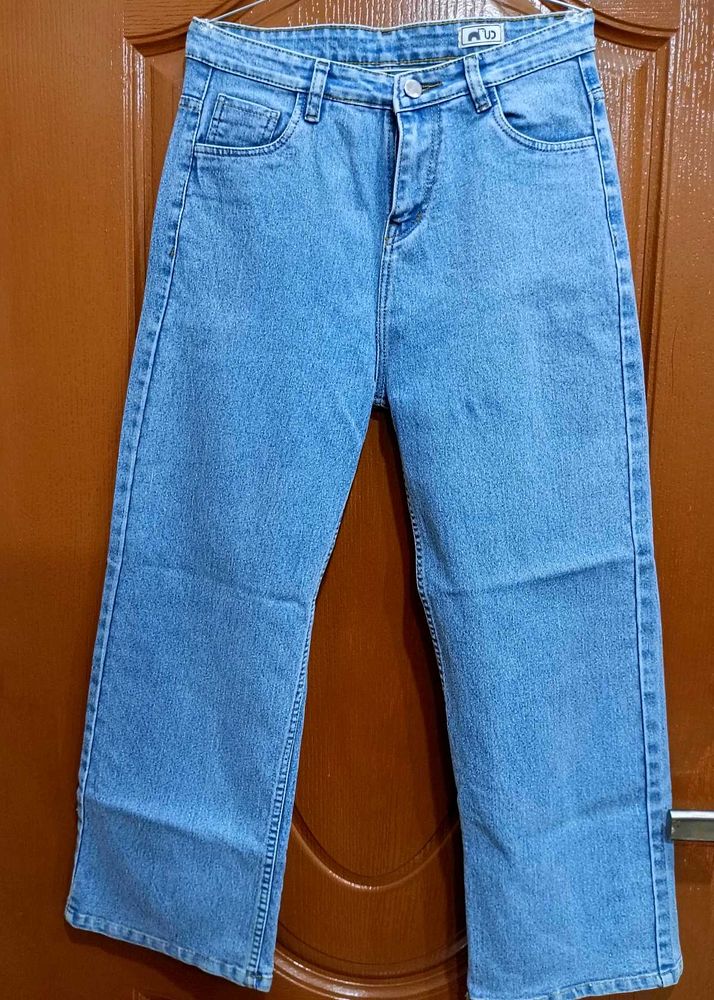 Light Wash Wide Leg Jeans