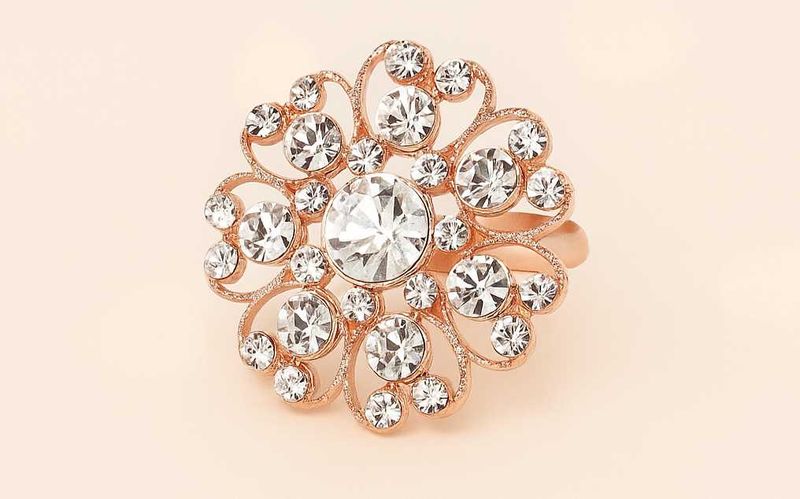 Sparkling Rhinestone Flower Ring