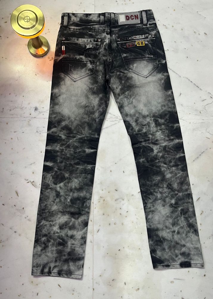 DCN Distressed Wash Jeans