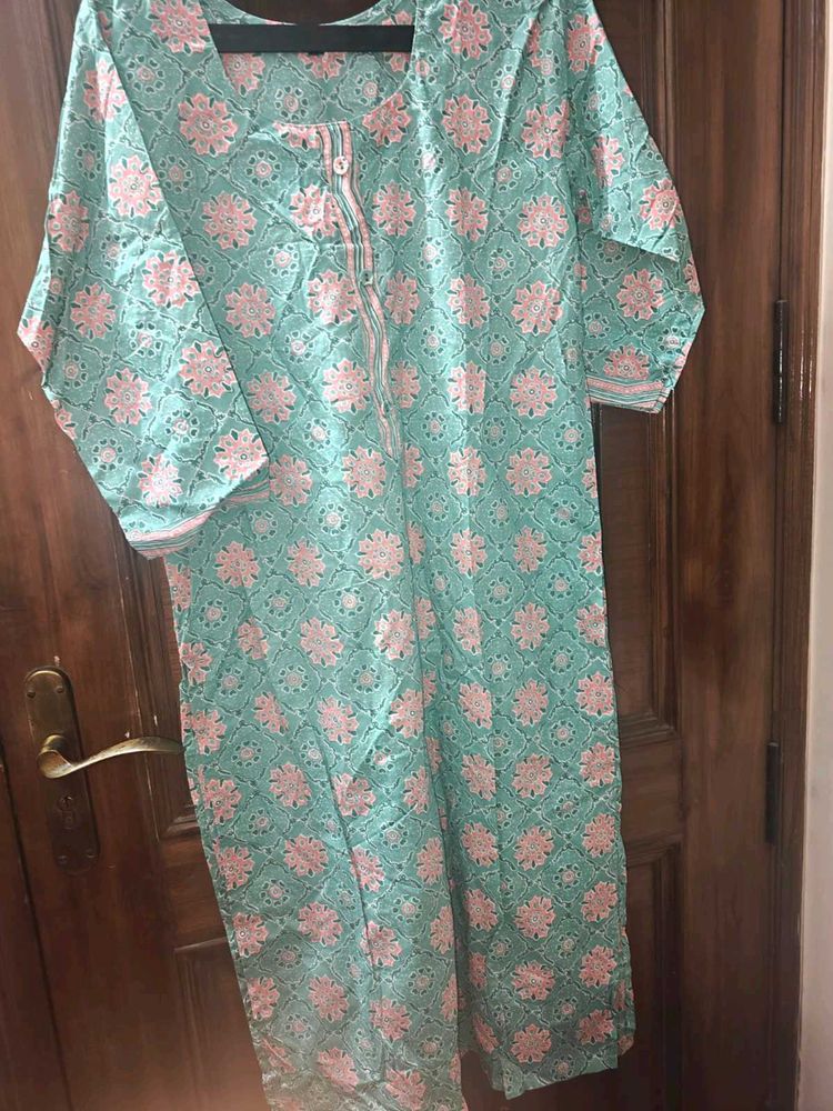 Floral Print Kurta Plazo Set SIZE: M