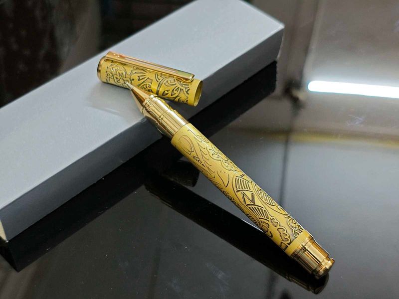 Vintage Engraved Gold Fountain Pen