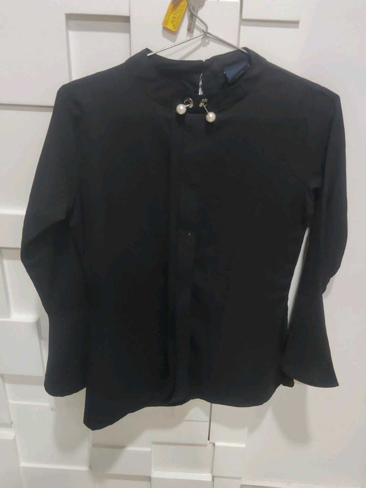 Semi Formal Black Top