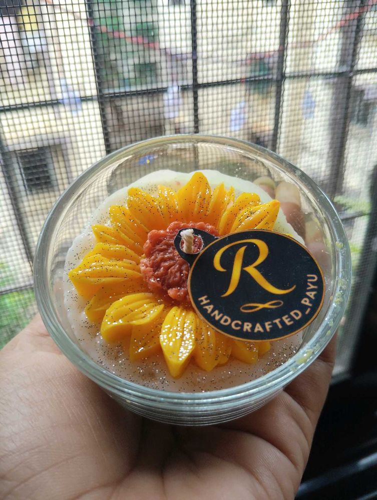 Sented Sunflower Candle