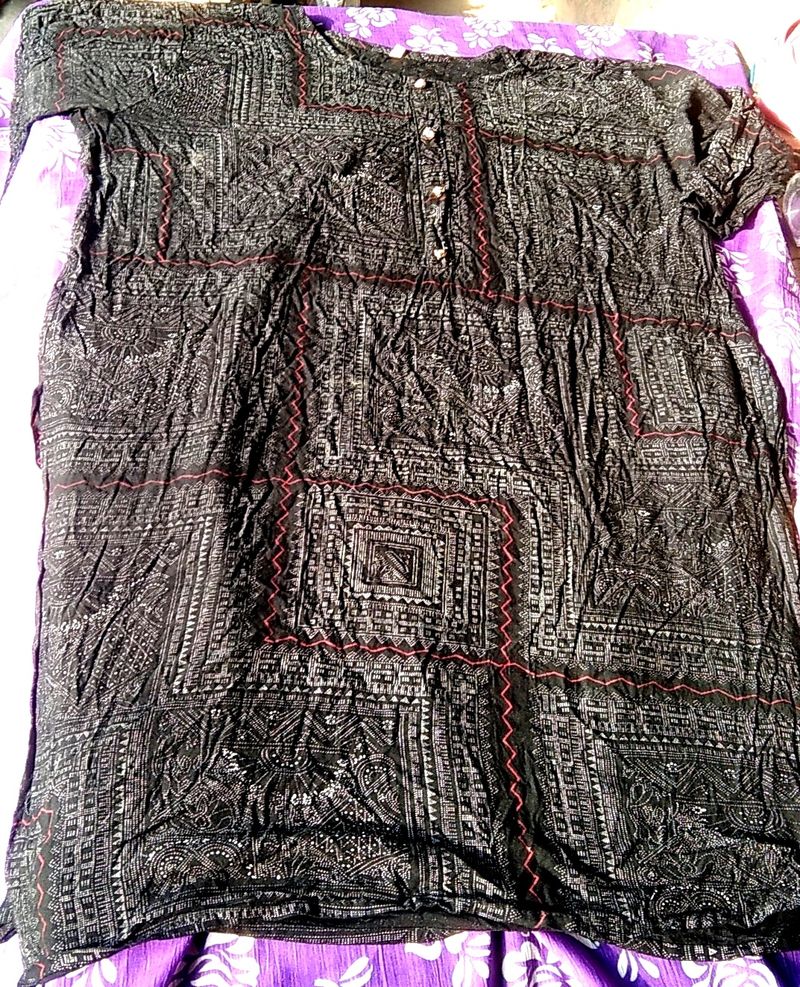 Black Kurti
