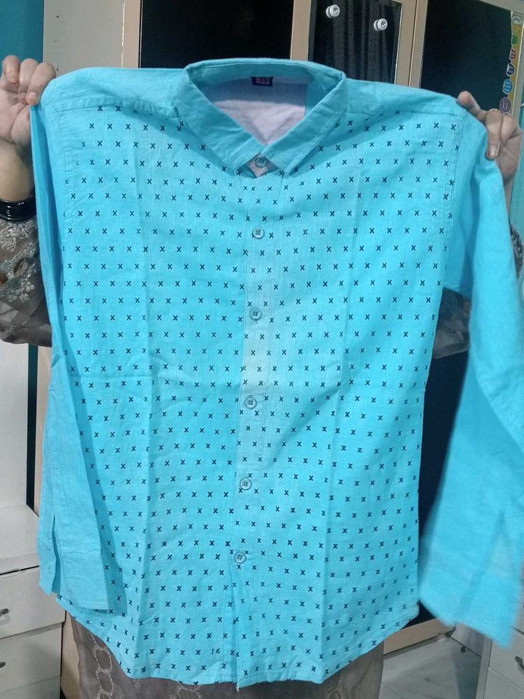 Blue Patterned Shirt 👕 lens 26