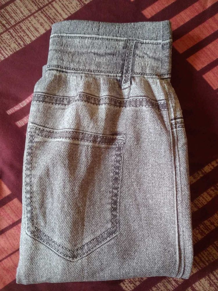 Comfy Gray Jeggings