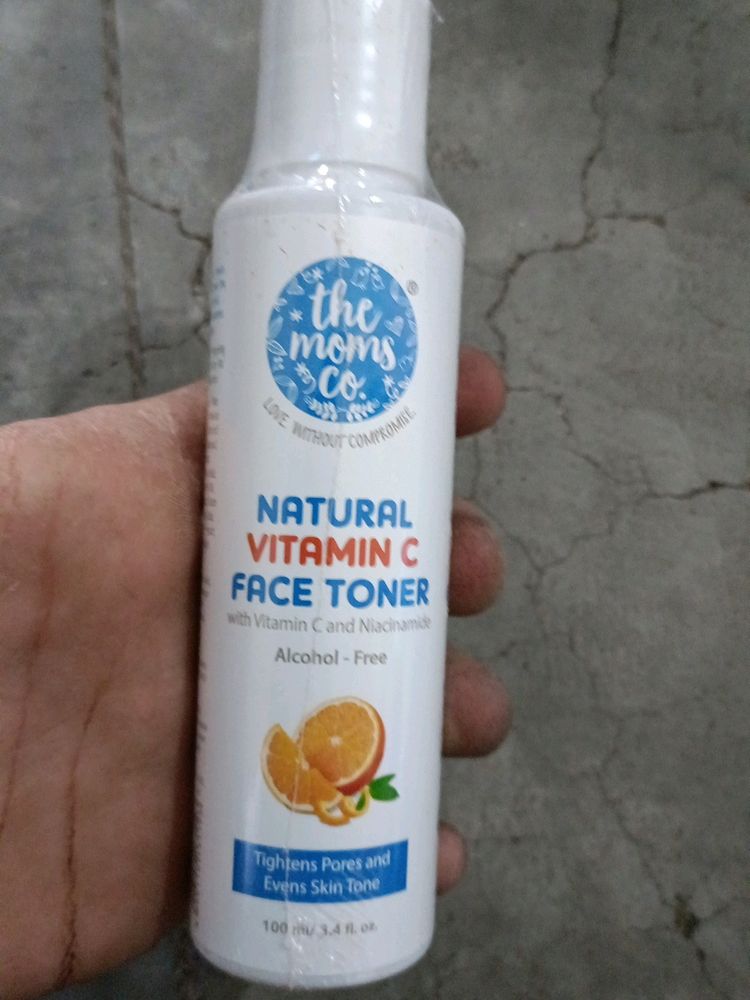 The Moms Co.Face Tonner.