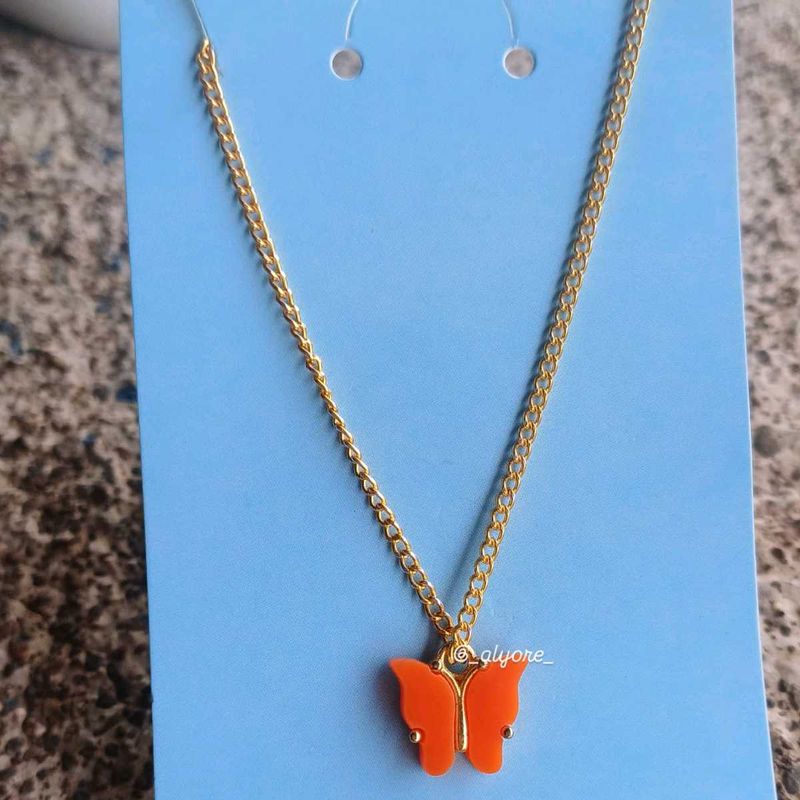 Anti Tarnish Butterfly Neckchain 🦋