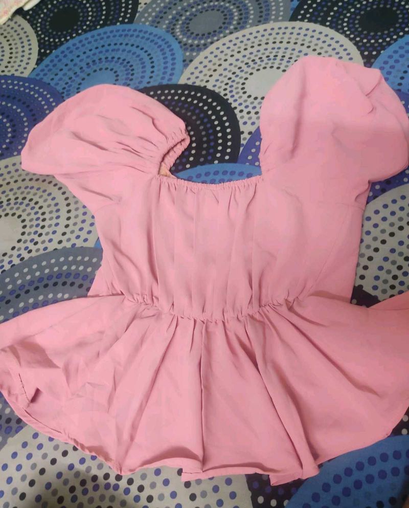 Pink Puff-Sleeve Peplum Crop Top