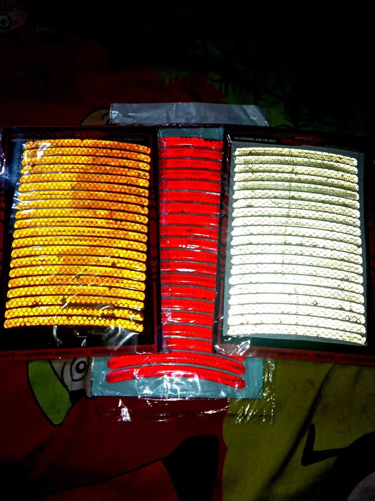 60 Pic 3 Colors Reflector&#39;s Car Scooty Truck