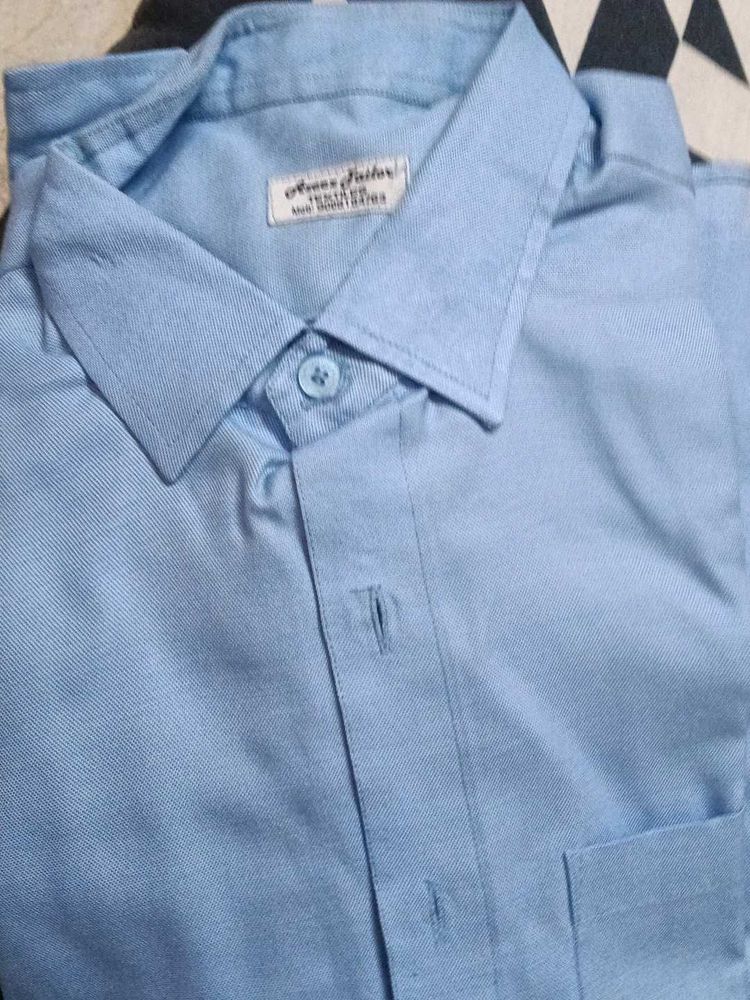 Vintage Light Blue Button-Down Shirt