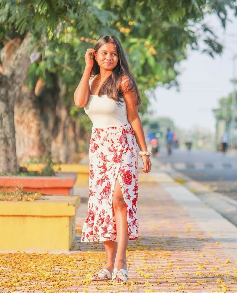 Red And White Printed Wrapped Skirt