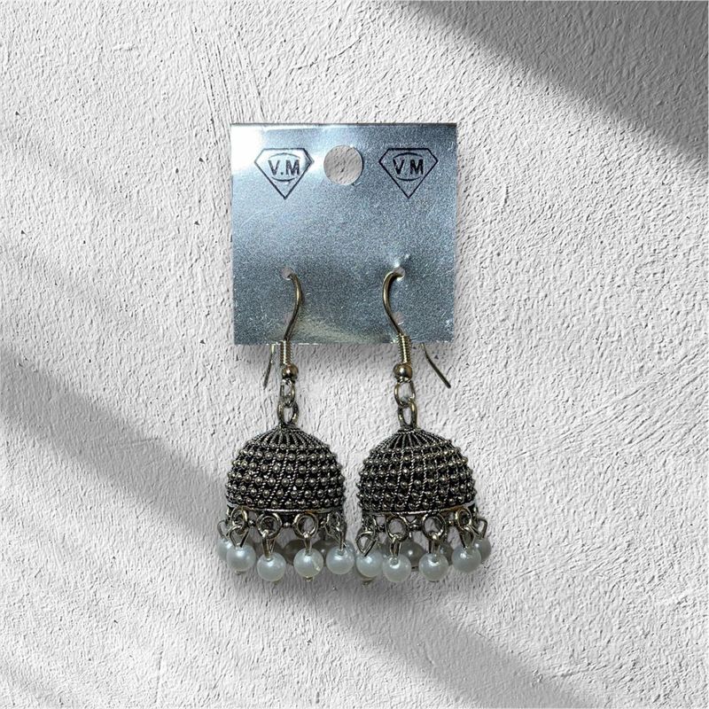 Silver Jhumka Earrings with beads