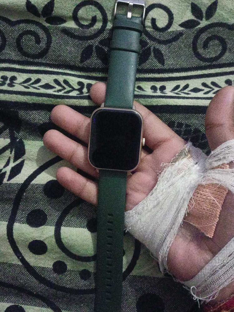 Boult Smartwatch New 🆕