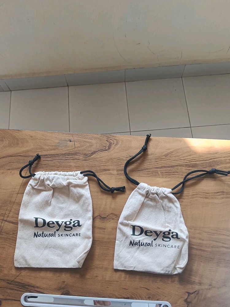 Deyga Natural Skincare Pouches (Set of 2)
