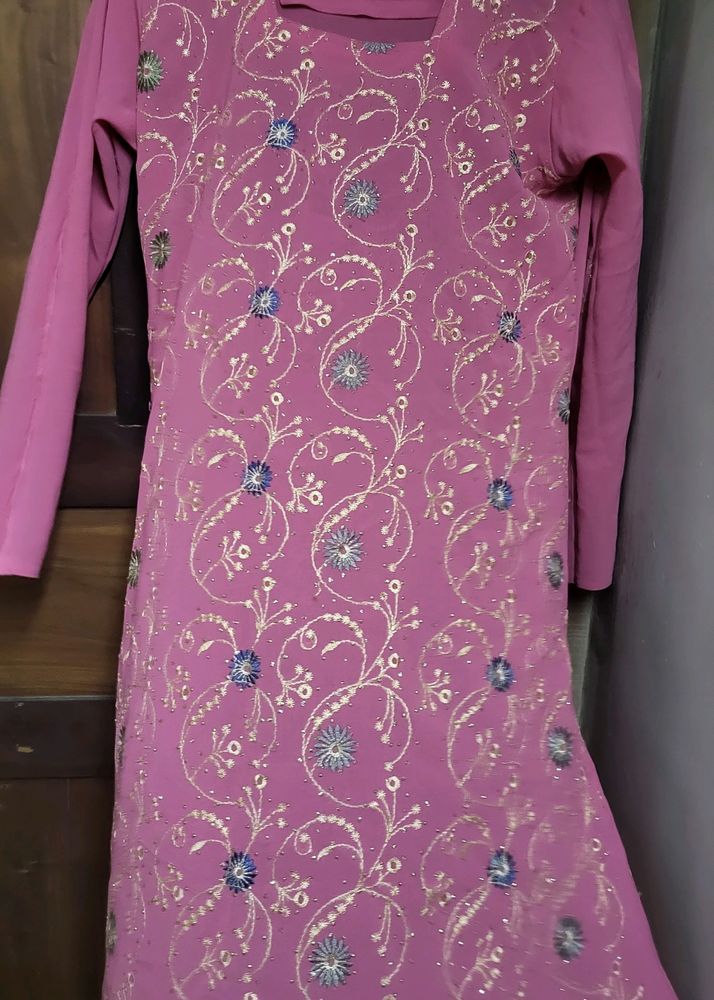 Women Pink Kurtha