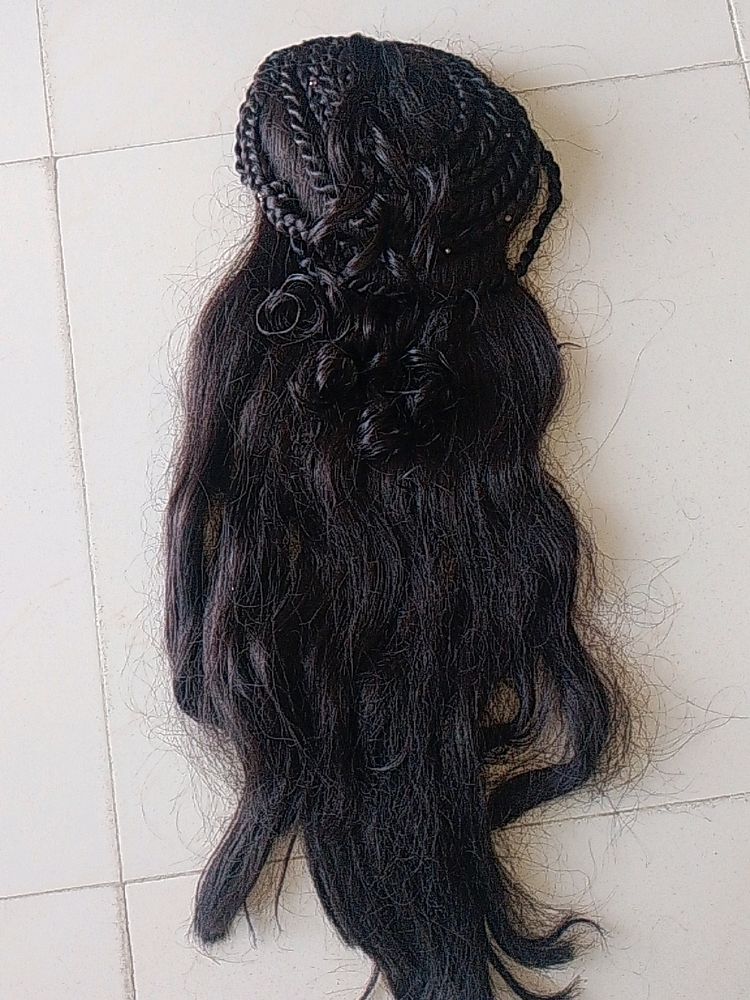 Long Hair Swich With Half Curls