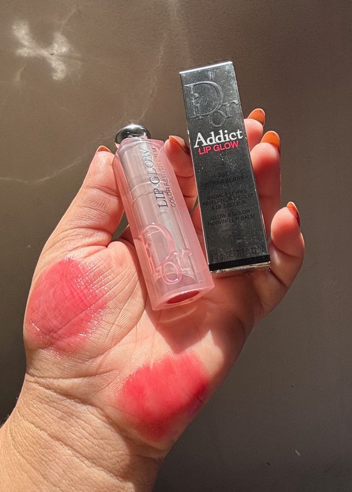 Dior Addict Lipglow Balm :- Strawberry 🍓
