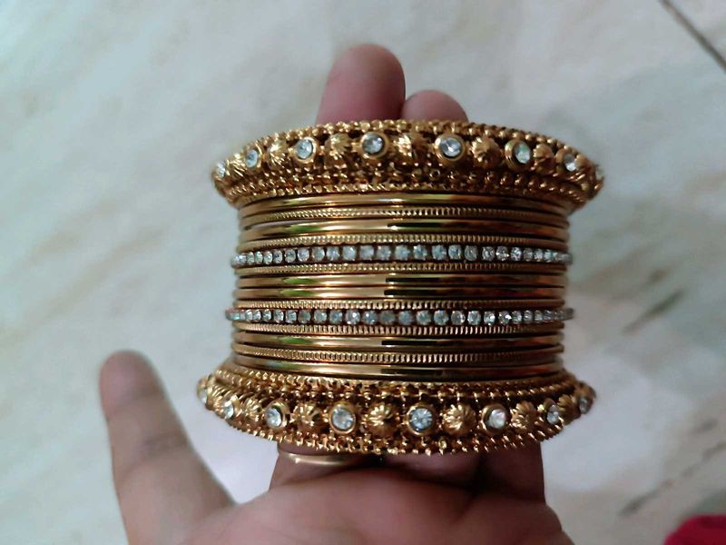 Bangles One Hand Set