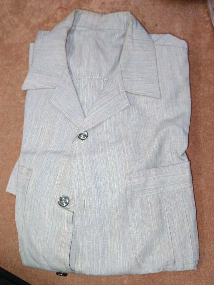 Men's Light Grey Button-Down Shirt