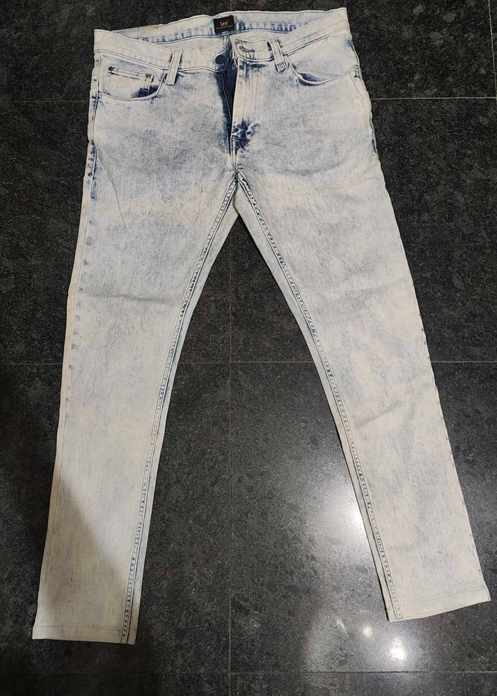 Lee Jeans