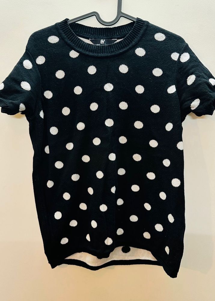Polka Dot Crew Neck Pullover