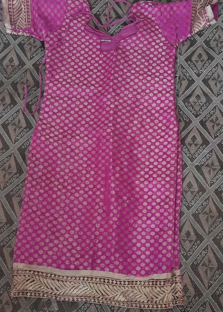 Pink Embroidered Kurta