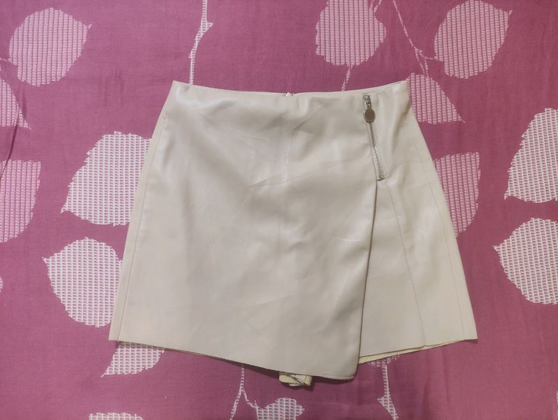 Zara Leather Skirt With Inside Shorts🥀