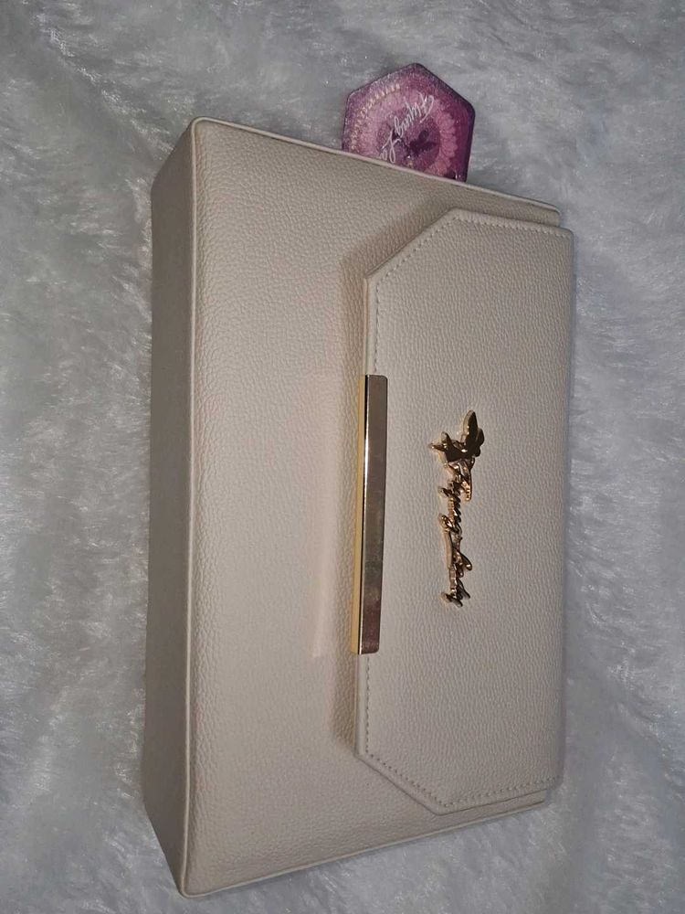 Beautiful Sling Bag
