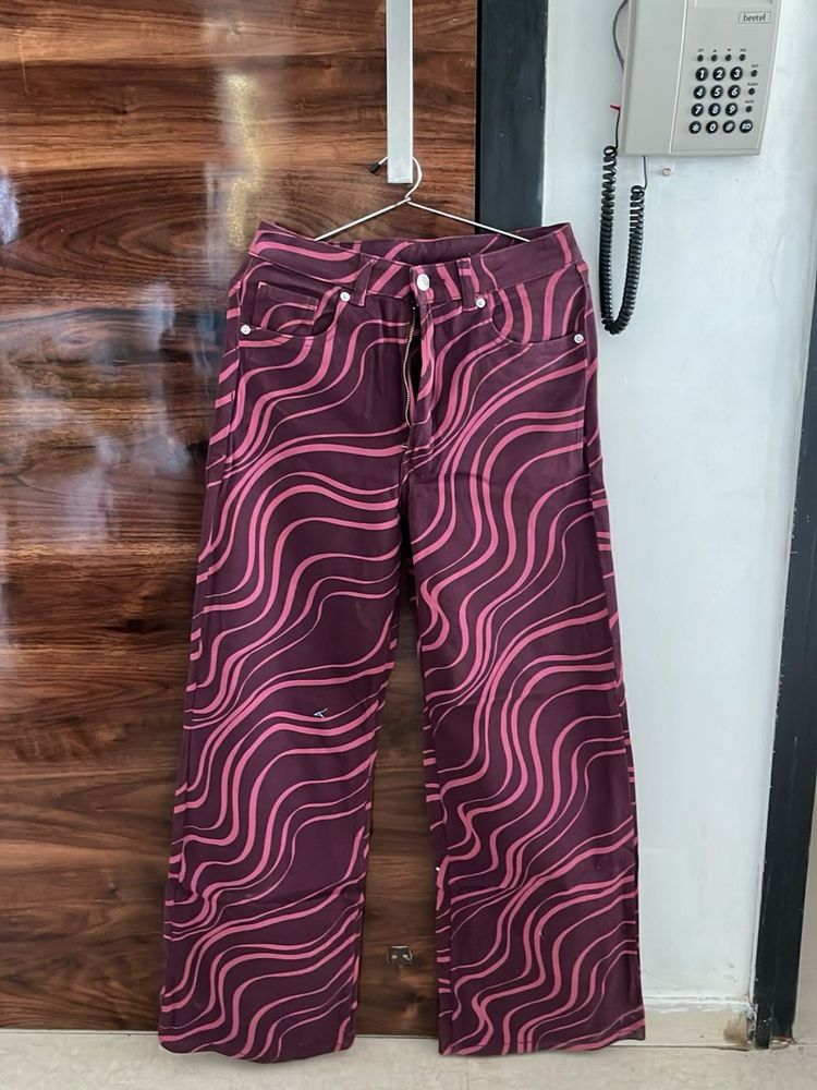 Patterned Wide Leg Jeans