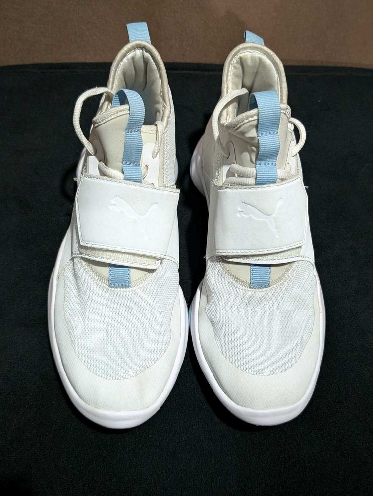 PUMA Women&#39;s White Dare Training shoes