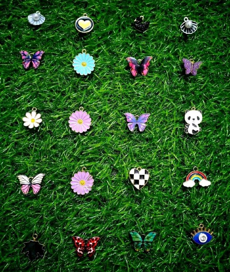 Cute Unique Pendants For Chain ( Each 300 Coins)