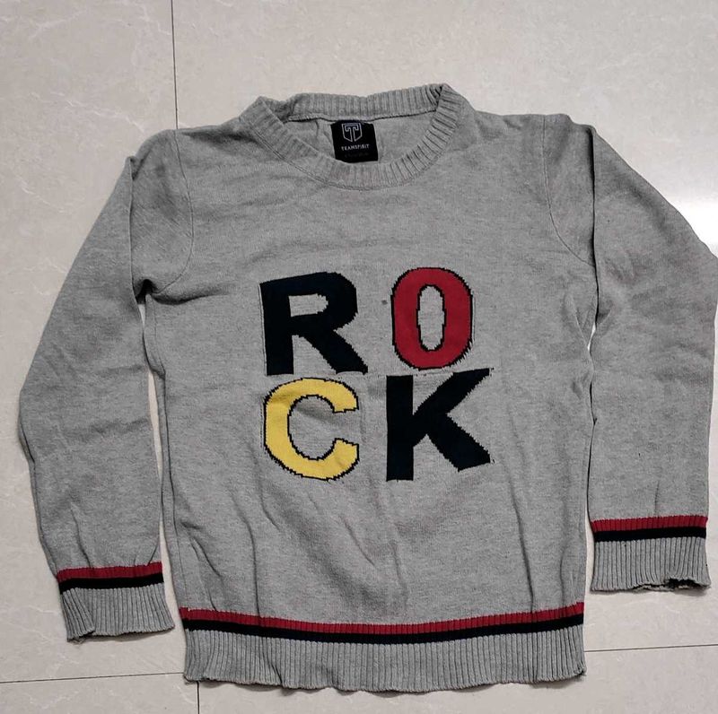 Girls/boys Sweater