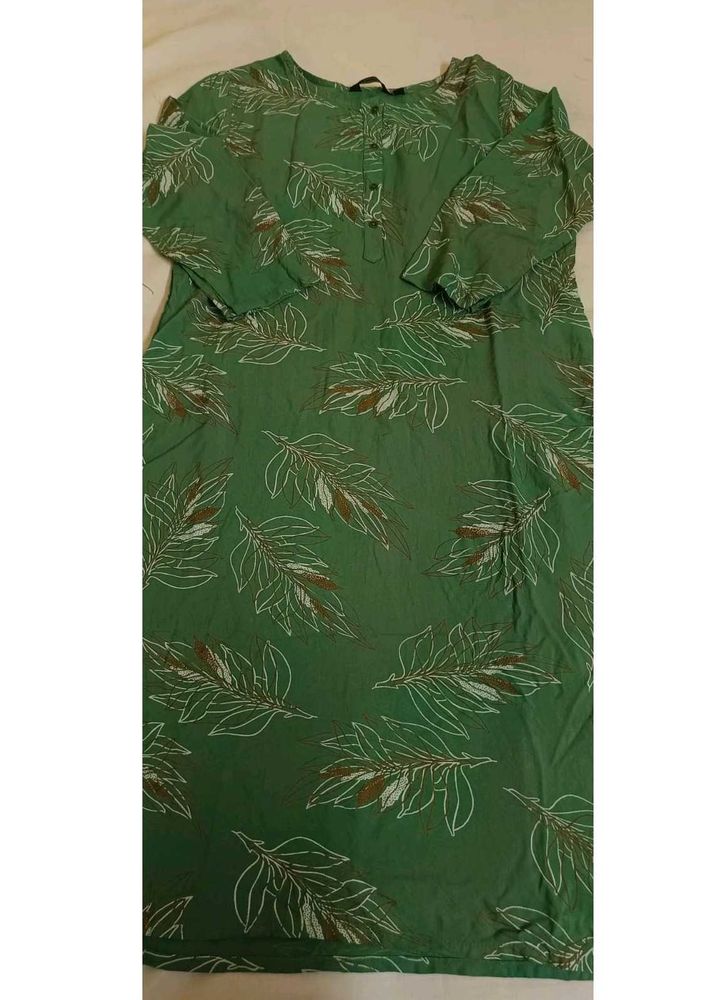 Leaf Green Top